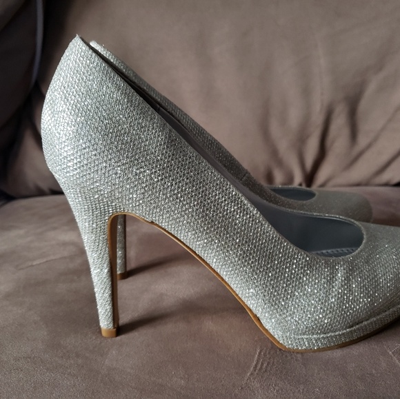 Kelly & Kattie 9-1/2 platform shoes - Picture 3 of 6